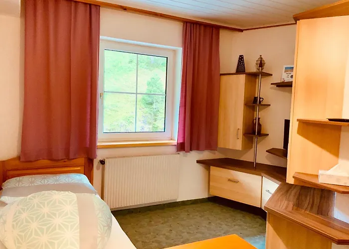 Brunner & Apartman *